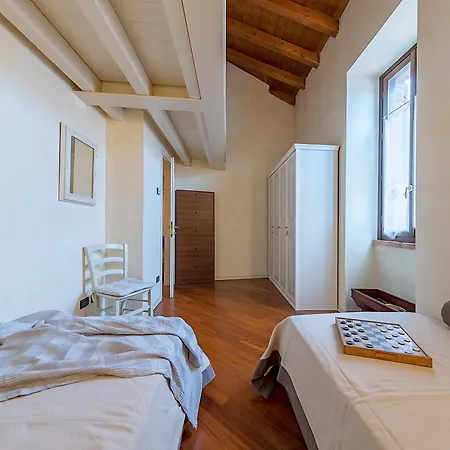 Cascina Valene * Salò