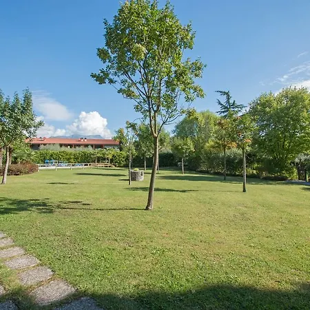 Cascina Valene Lägenhet *